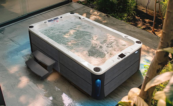 Deck Series Valdosta hot tubs for sale